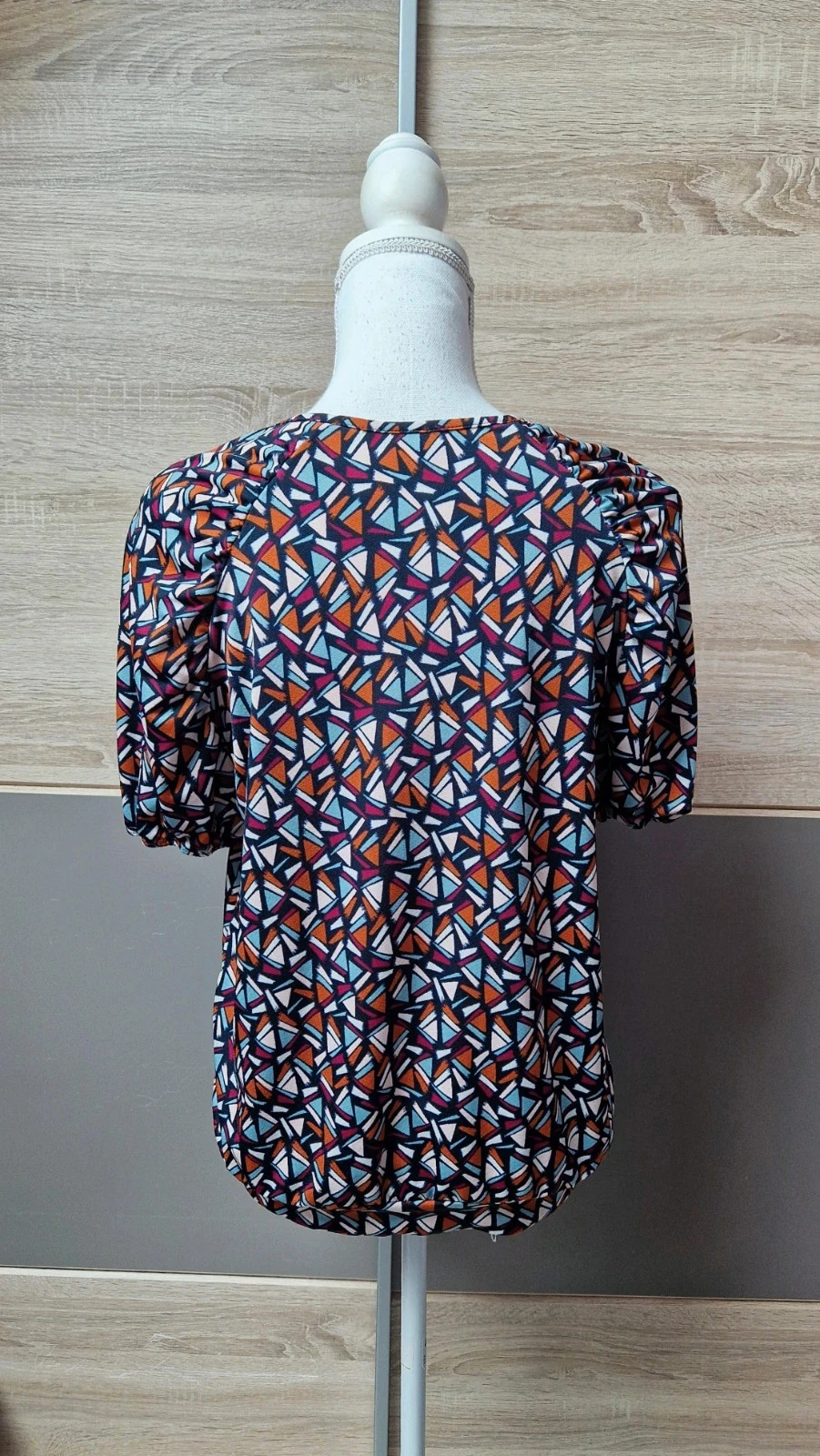 Blouse geometric patterns Size 38 – photo 3
